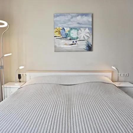 Strandhotel-21 *